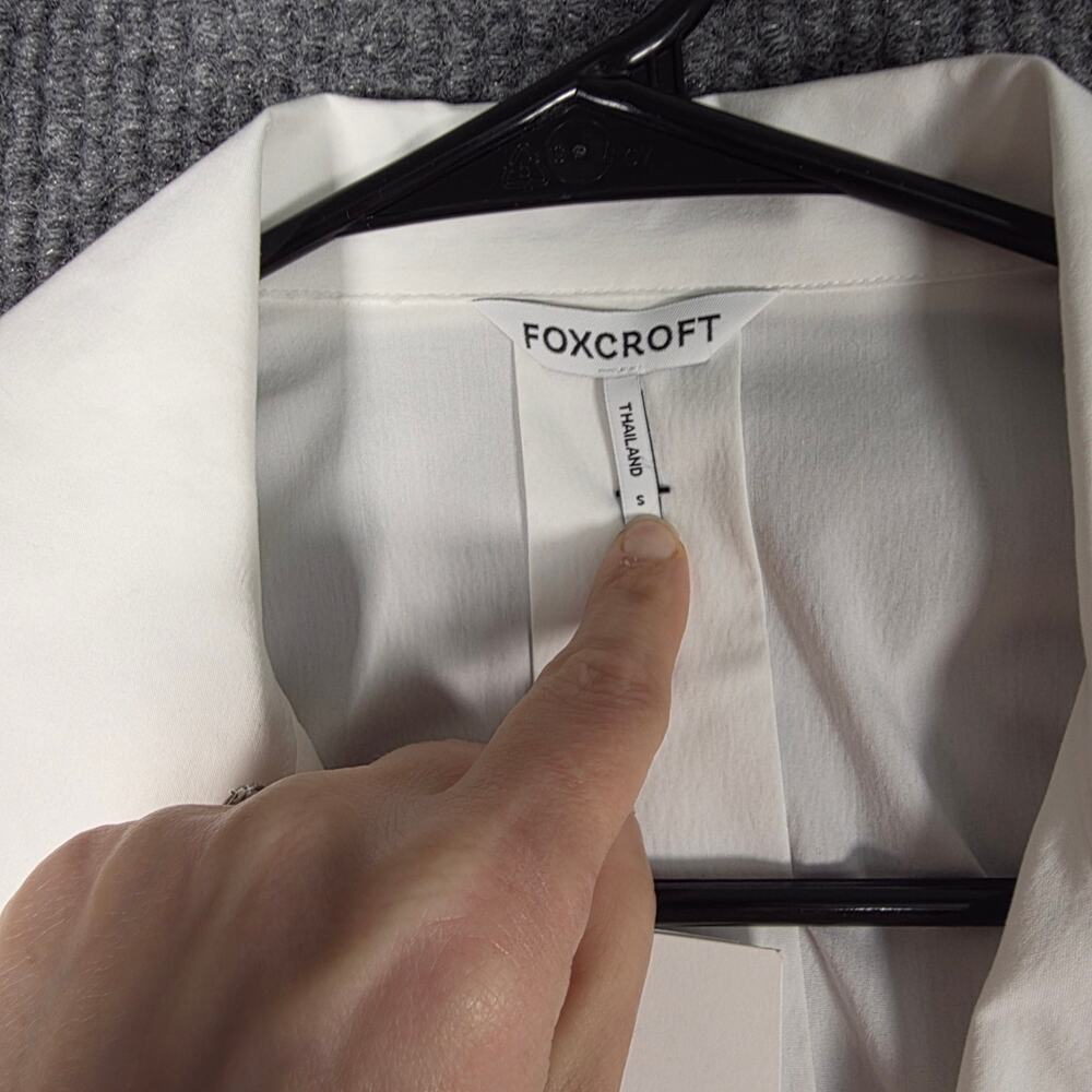 Foxcroft Agnes Blouse Small NWT White Popover Tunic Shirt - Picture 2 of 6